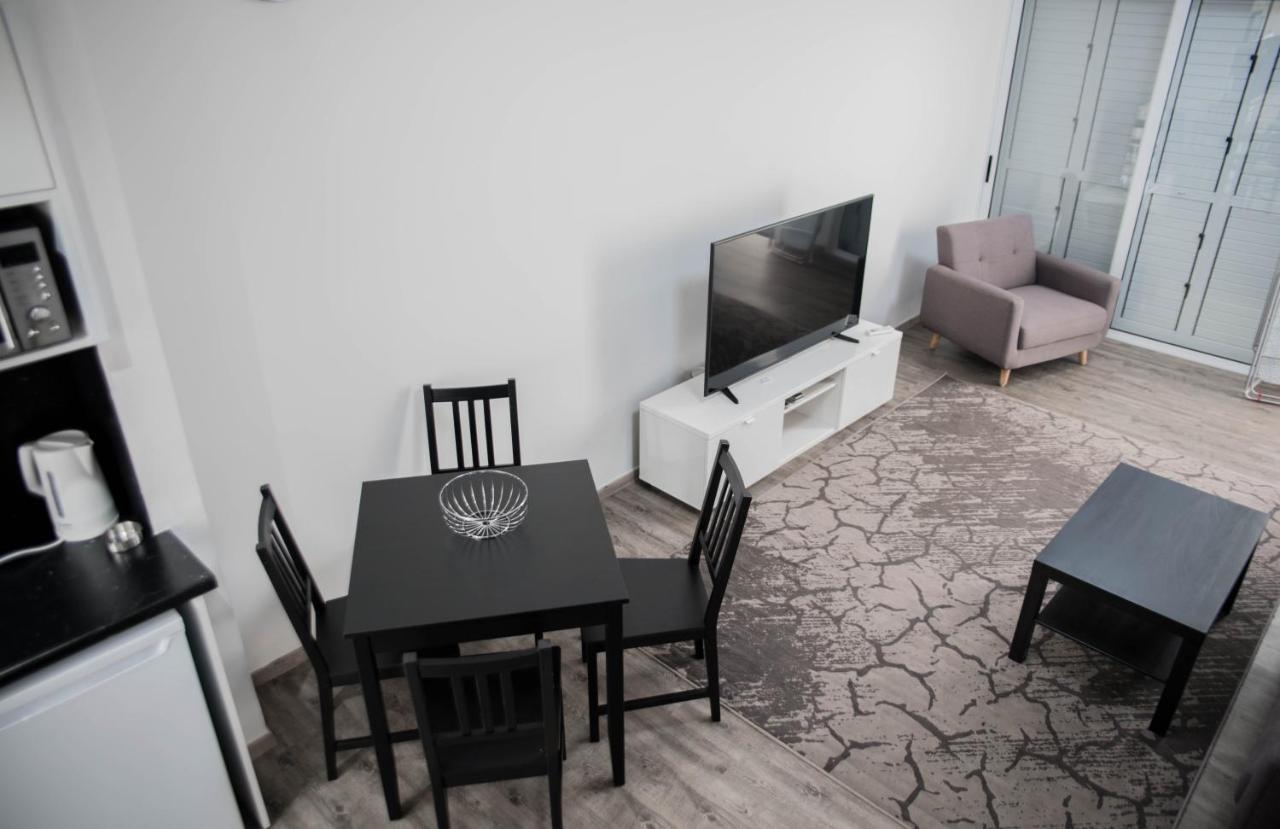 Amazing Maisonette Next To Harbour Of Paphos Cy Exterior photo